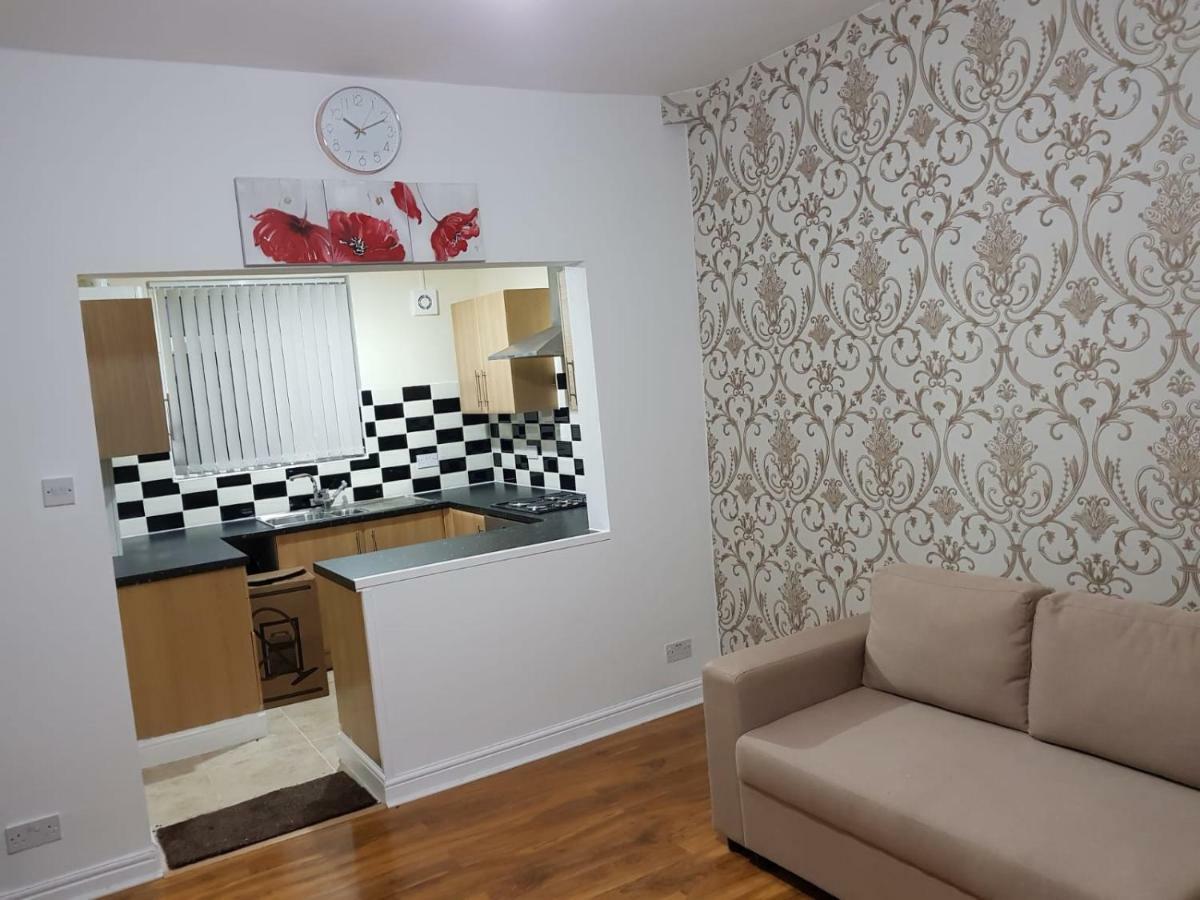 Knutsford House Holidays Manchester Bagian luar foto